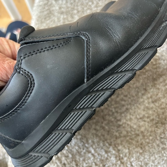 Shoes for Crews Slip and Oil Resistant Black Leather Slip On Shoes. Size 6. - Picture 12 of 12